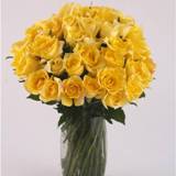 Golden Beauty 36 Yellow Roses with Vase